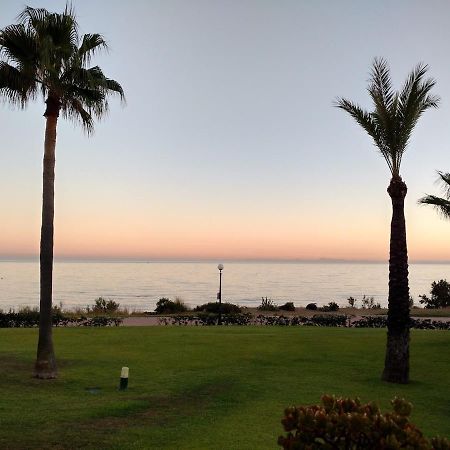 Luxury Three Bedroom Apartment At Estepona Bagian luar foto