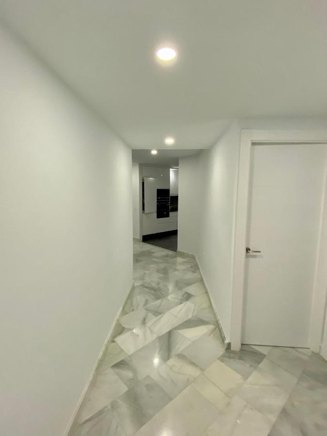 Luxury Three Bedroom Apartment At Estepona Bagian luar foto