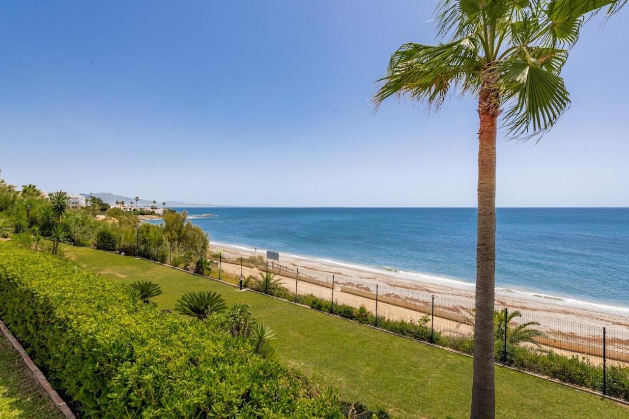 Luxury Three Bedroom Apartment At Estepona Bagian luar foto